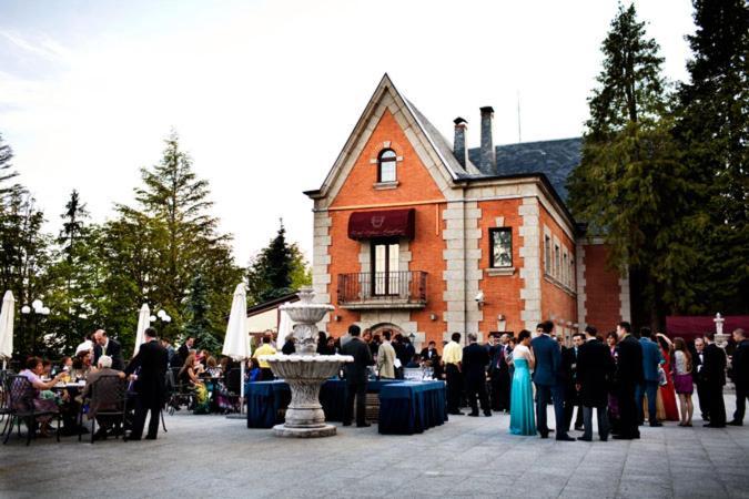 Palacio De Miraflores Miraflores de la Sierra Ngoại thất bức ảnh